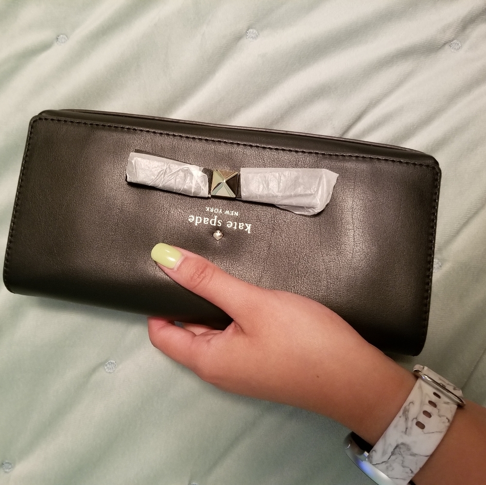 Brand new KATE SPADE clutch/ wallet - Picture 8 of 8